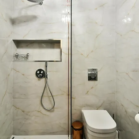 Free Parking & Super Calm & Wifi Appartement